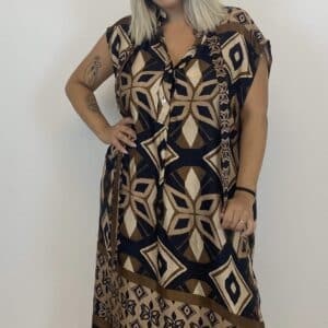 Candide robe satin motif geometriques  sans manches
