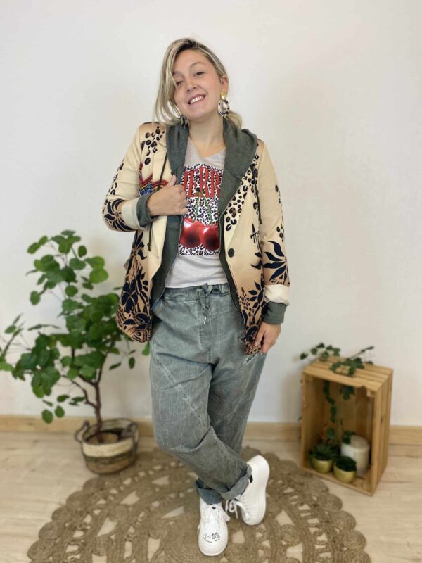 Blazer veste loose imprimé fleurs et coeur – Image 4