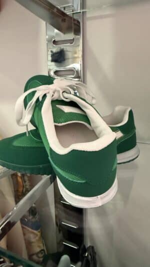 Baskets trainers vertes et blanches