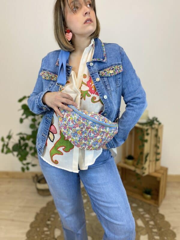 Veste jean avec perles multicolores – Image 3