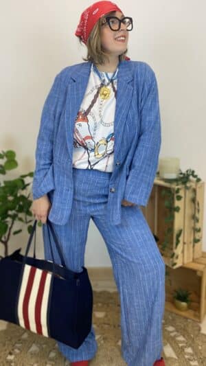 Veste tailleur rayée ciel