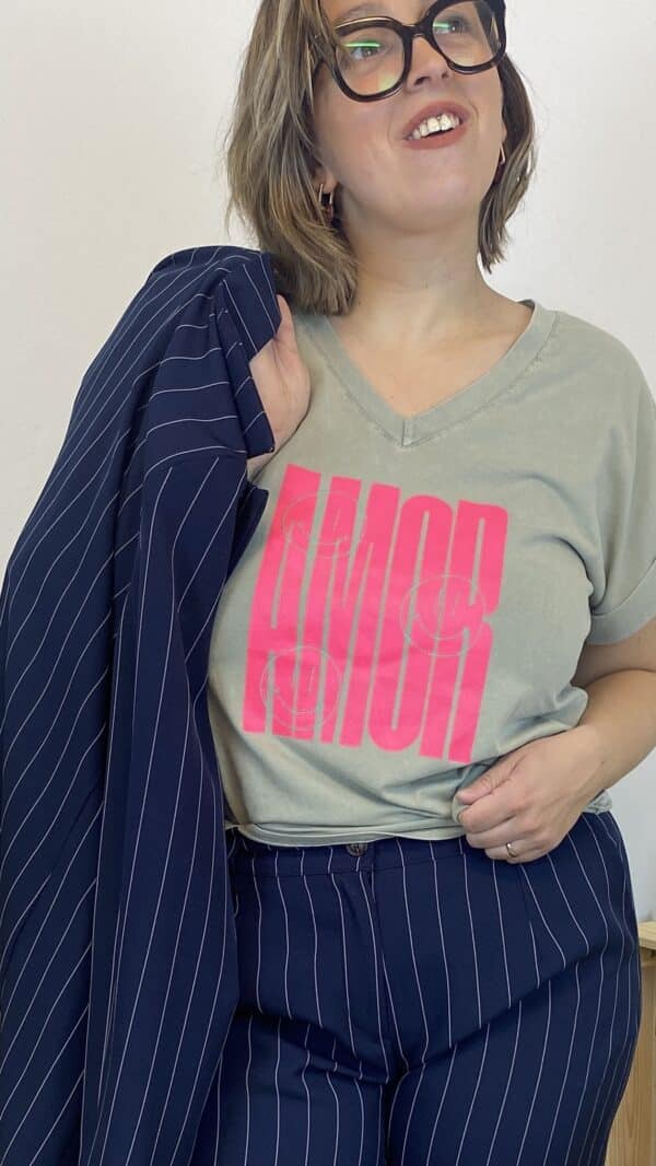 Tee-shirt AMOR smile (différents coloris) – Image 5
