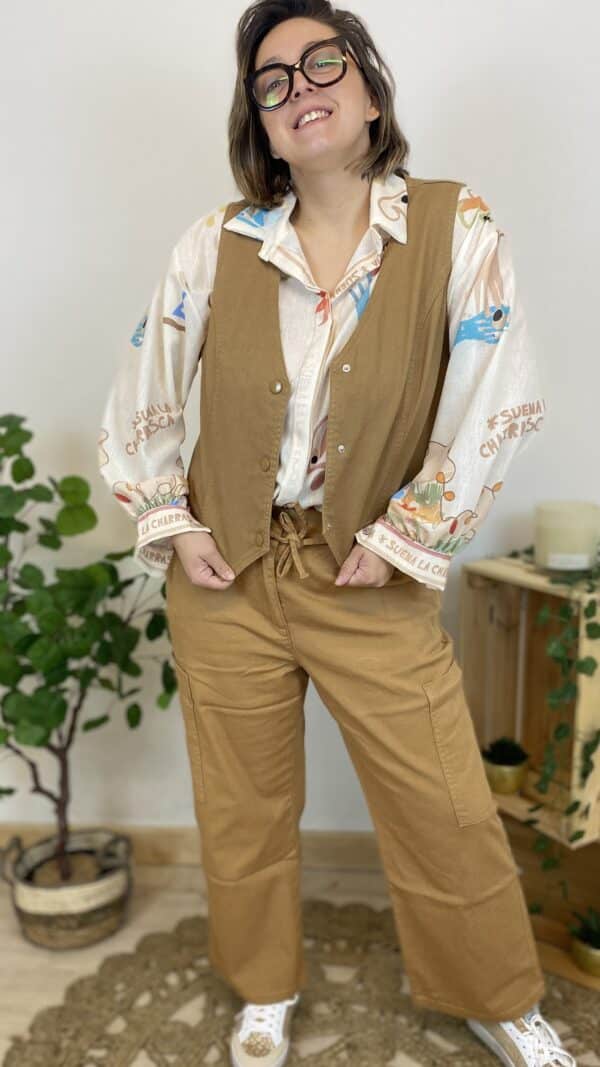 Gilet sans manches café (c'est beau la vie) – Image 2