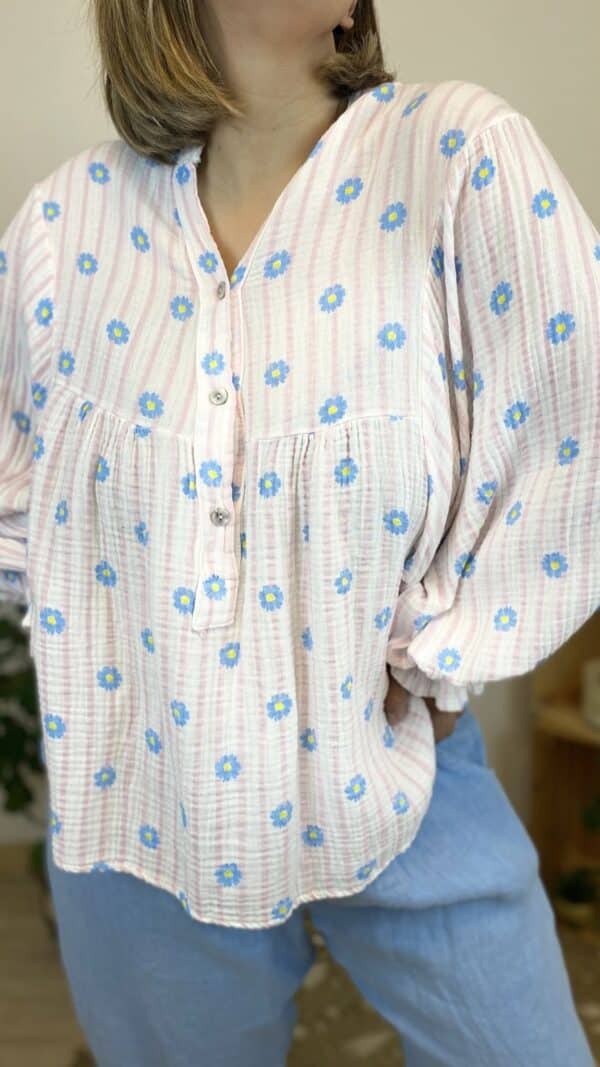 Blouse gaze de coton rayée et fleurie – Image 4