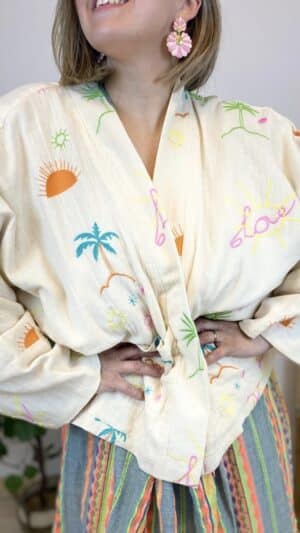 Veste gaze de coton brodée