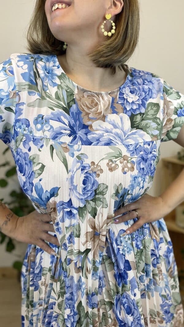 Robe longue plissée fleurie – Image 5