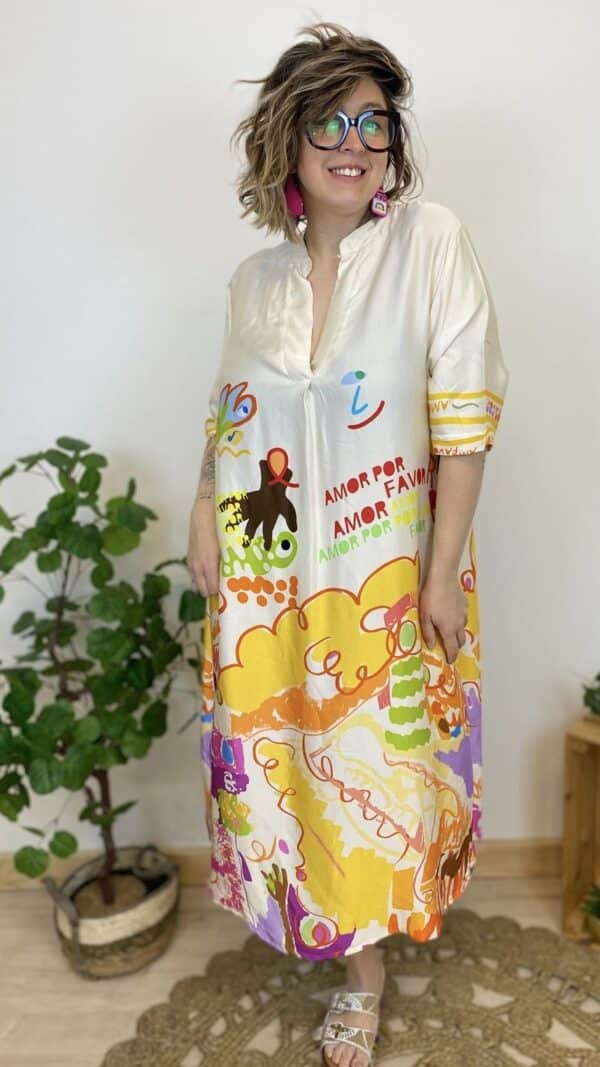 Robe longue satinée (différents coloris) – Image 6