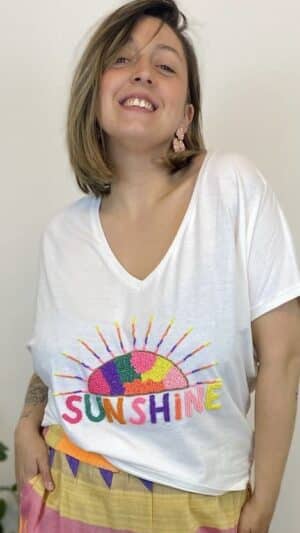 Tee-shirt blanc motif en perles