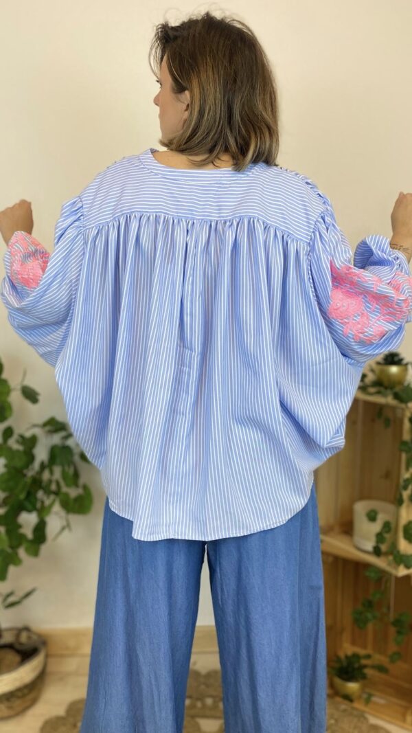 Blouse rayée ,broderie fleurs – Image 3