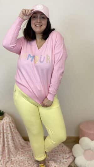 Pull amour brodé rose