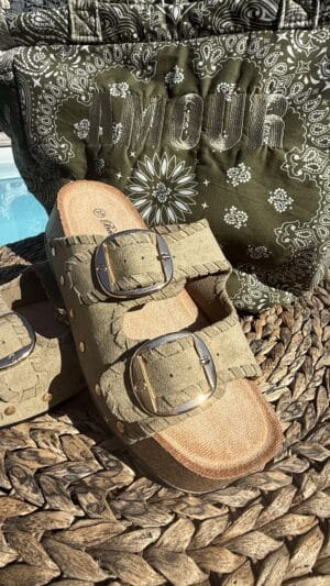 Sandales doubles boucles kaki