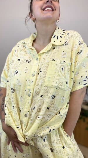 Chemise gaze de coton imprimée Bandana (blanc,noir,jaune)